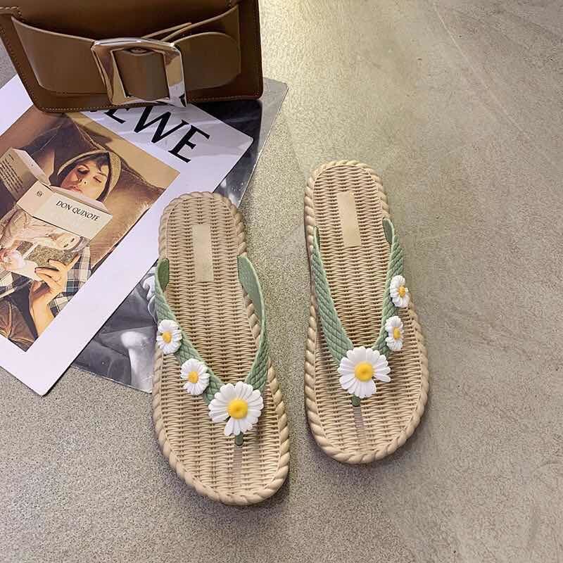 Daisy Beach Flip Flops - Sage Green